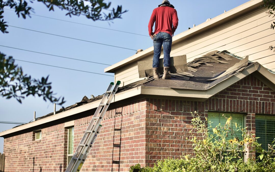 St. Louis Storm Roof Damage: Checklist, Temporary Repairs, Claim Deadlines