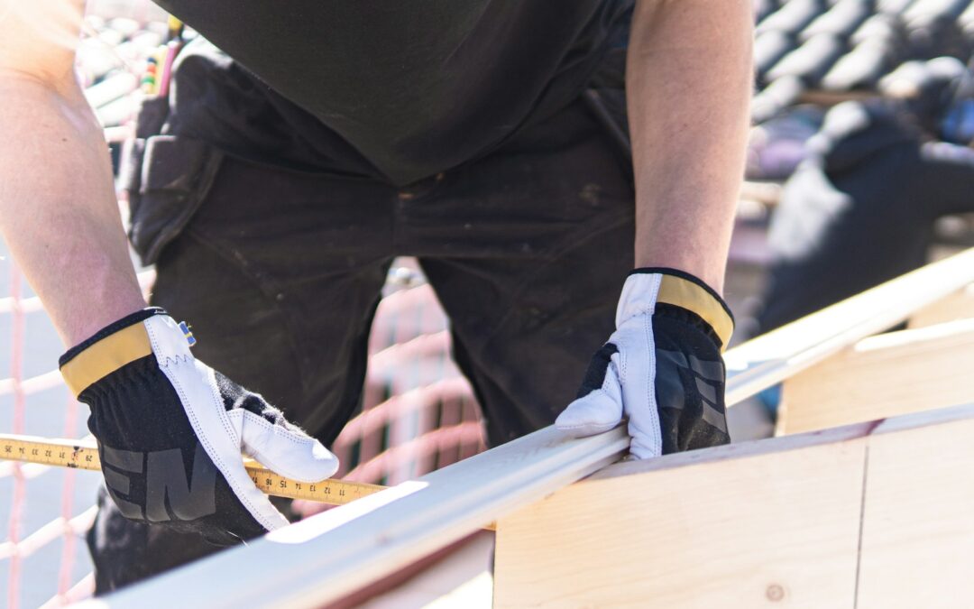 Should You Schedule Roof Replacement in Belleville Before Fall?